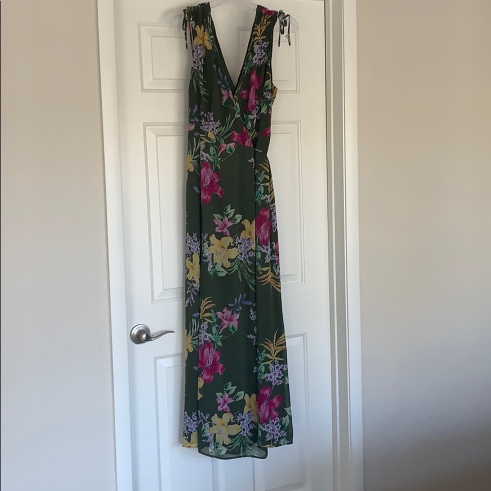 Beautiful Green Wrap Dress 👗